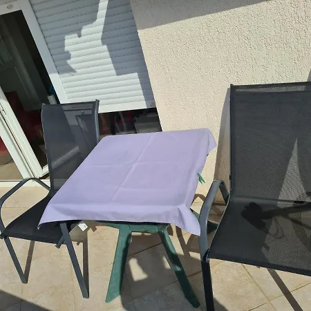 Milka Apartment *