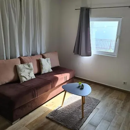 Apartment Milka *